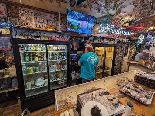 Dusty's Oyster Bar photo 4